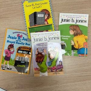 Junie B. Jones Book Set-4